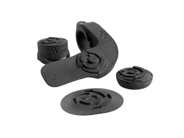 Mit Polymer-Pulver 3D-gedruckte elastische Prototypen.